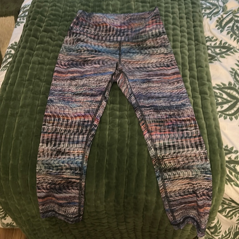 Lululemon leggings. work a couple of times